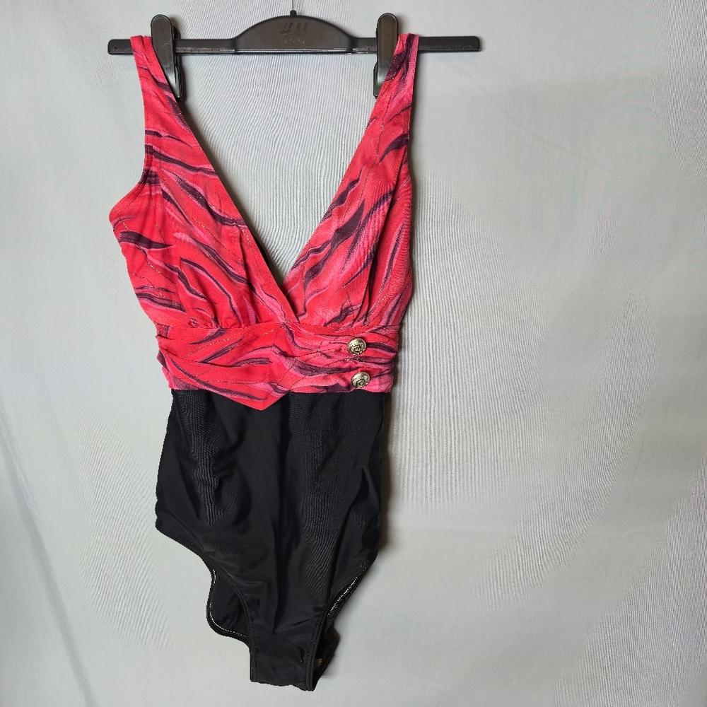 Christina One Piece Red Black Swim Suit Like New Size 10